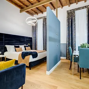 Glamour - Spanish Steps Apartamento