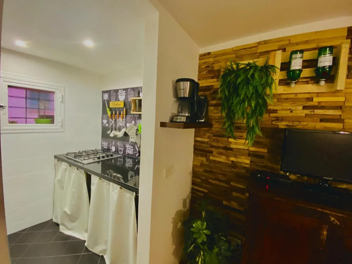 Moroni Trastevere Cozy Apartment Rome 0*,  Italy