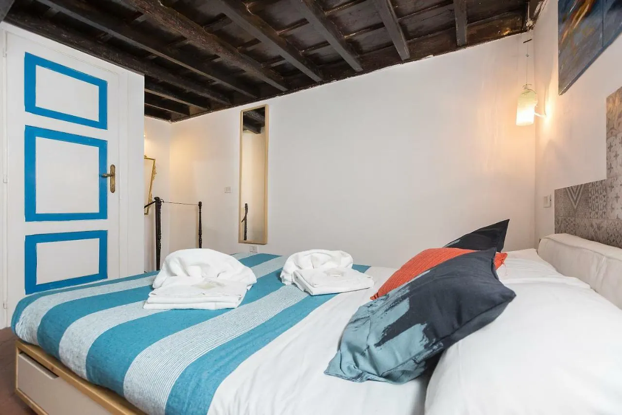 Moroni Trastevere Cozy Apartment Rome Italy